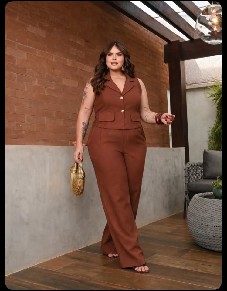 Conjunto calça e colete plus