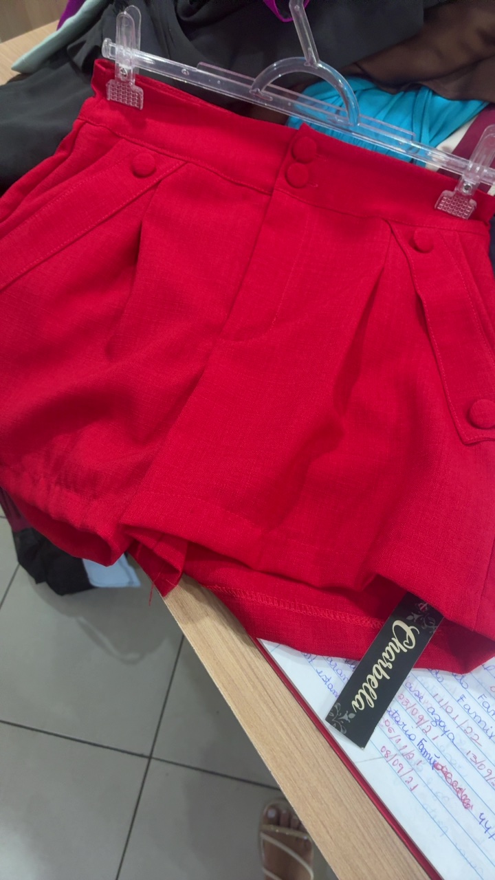 Short linho