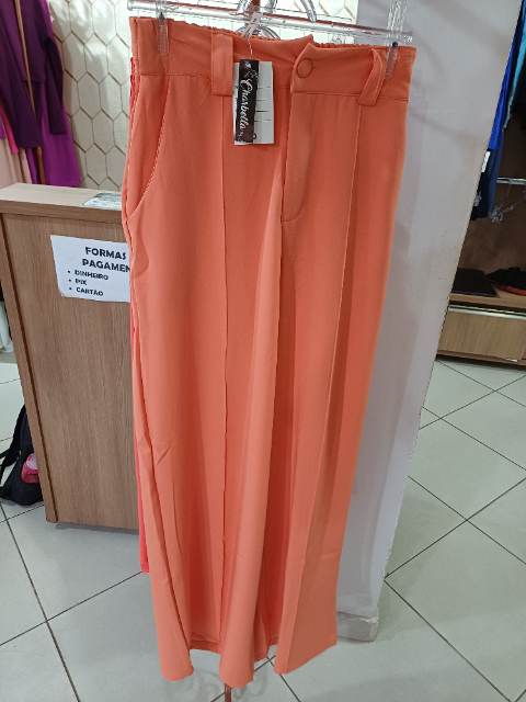 Calça pantalona