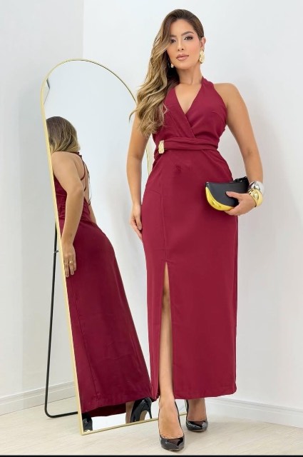 Vestido justo mídi 2 alças nas costas