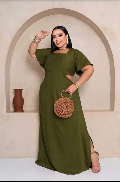 Vestido longo plus costa nua