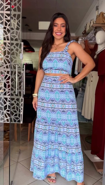 Conjunto saia E crooped estampado