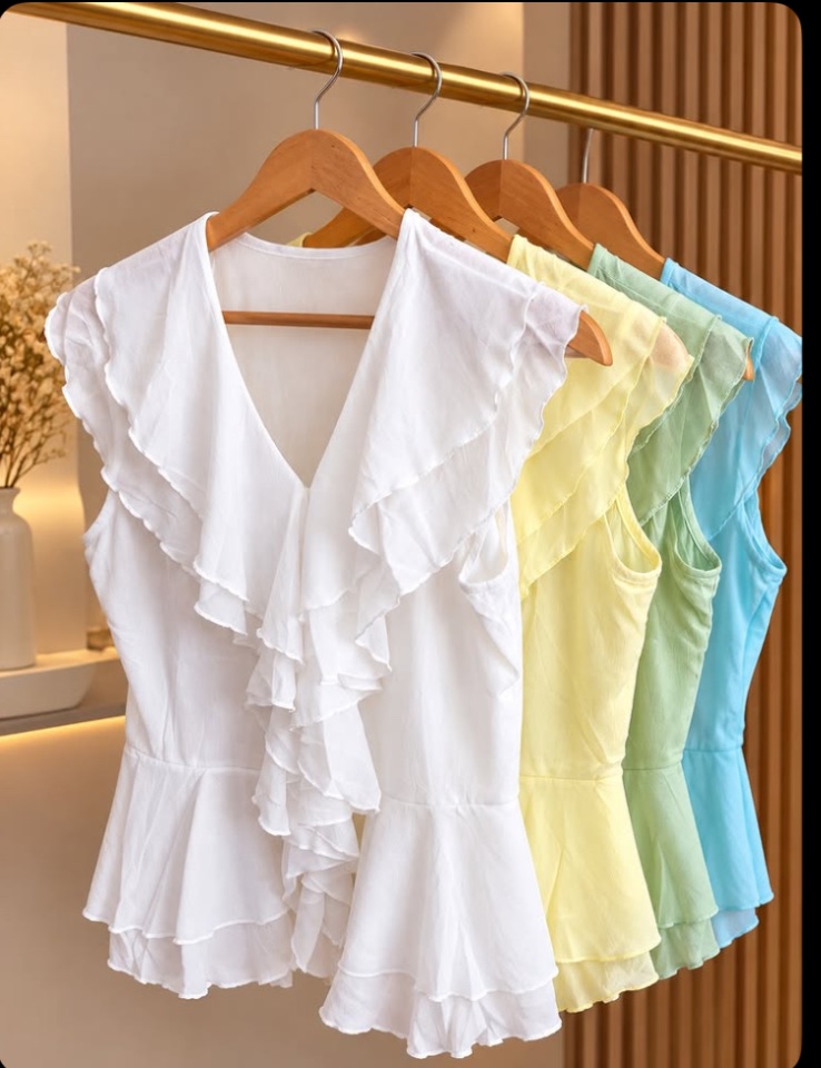 Blusa c/ babado na frente
