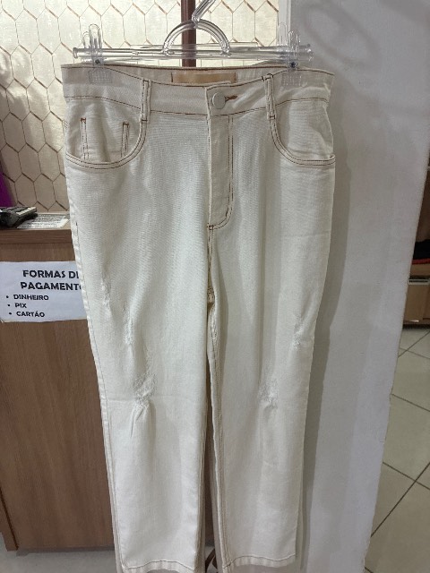 Calça clara no brin c/ costura marrom
